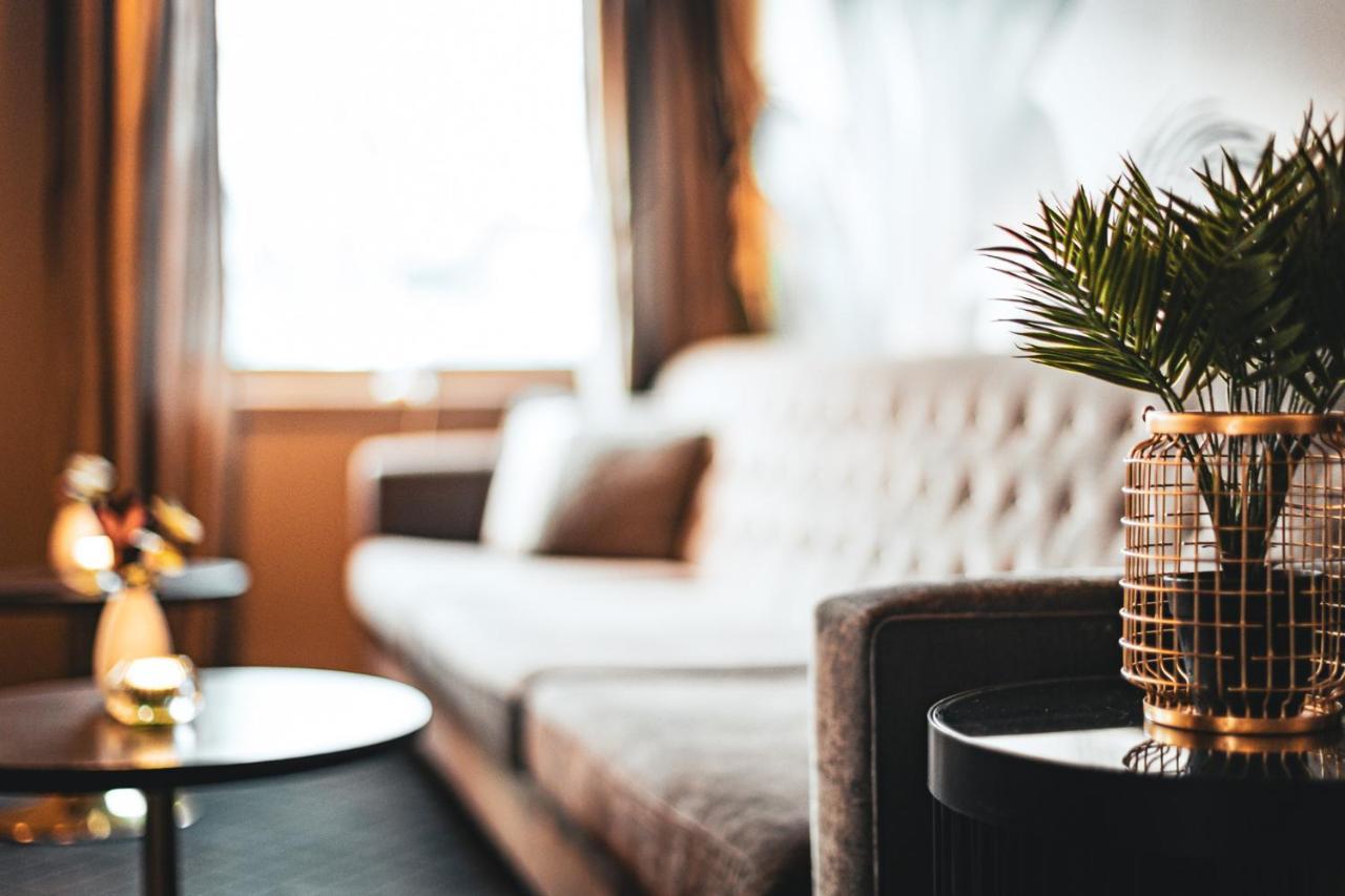 Froken Skjolds Hotel Lyngengarden Mosjoen Ngoại thất bức ảnh