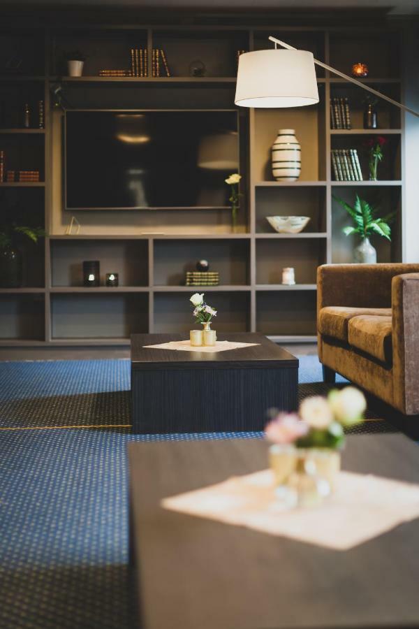 Froken Skjolds Hotel Lyngengarden Mosjoen Ngoại thất bức ảnh