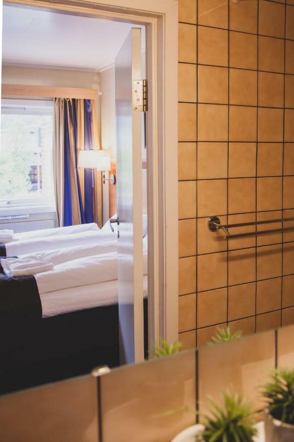 Froken Skjolds Hotel Lyngengarden Mosjoen Ngoại thất bức ảnh